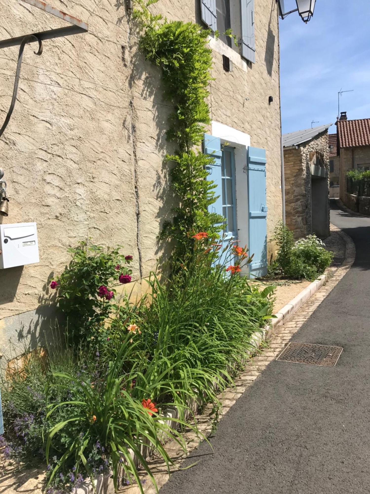 La Grange, 10 Rue Du Lavoir Saint-Martial-d'Albarede Exterior foto